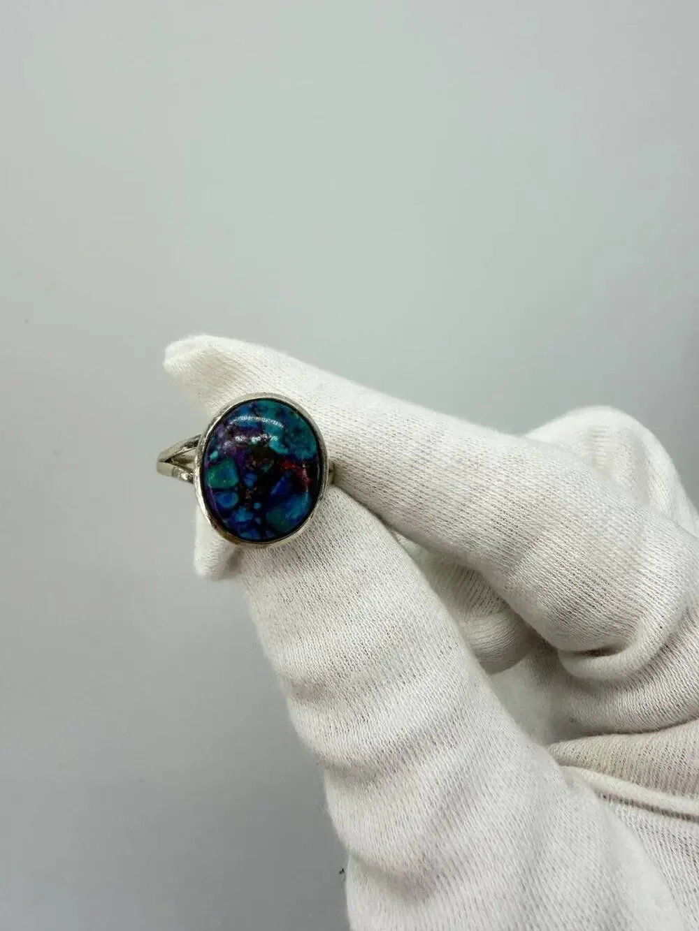 925 Sterling Silver Purple Copper Turquoise Oval Cabochon Statement Ring 4.1g